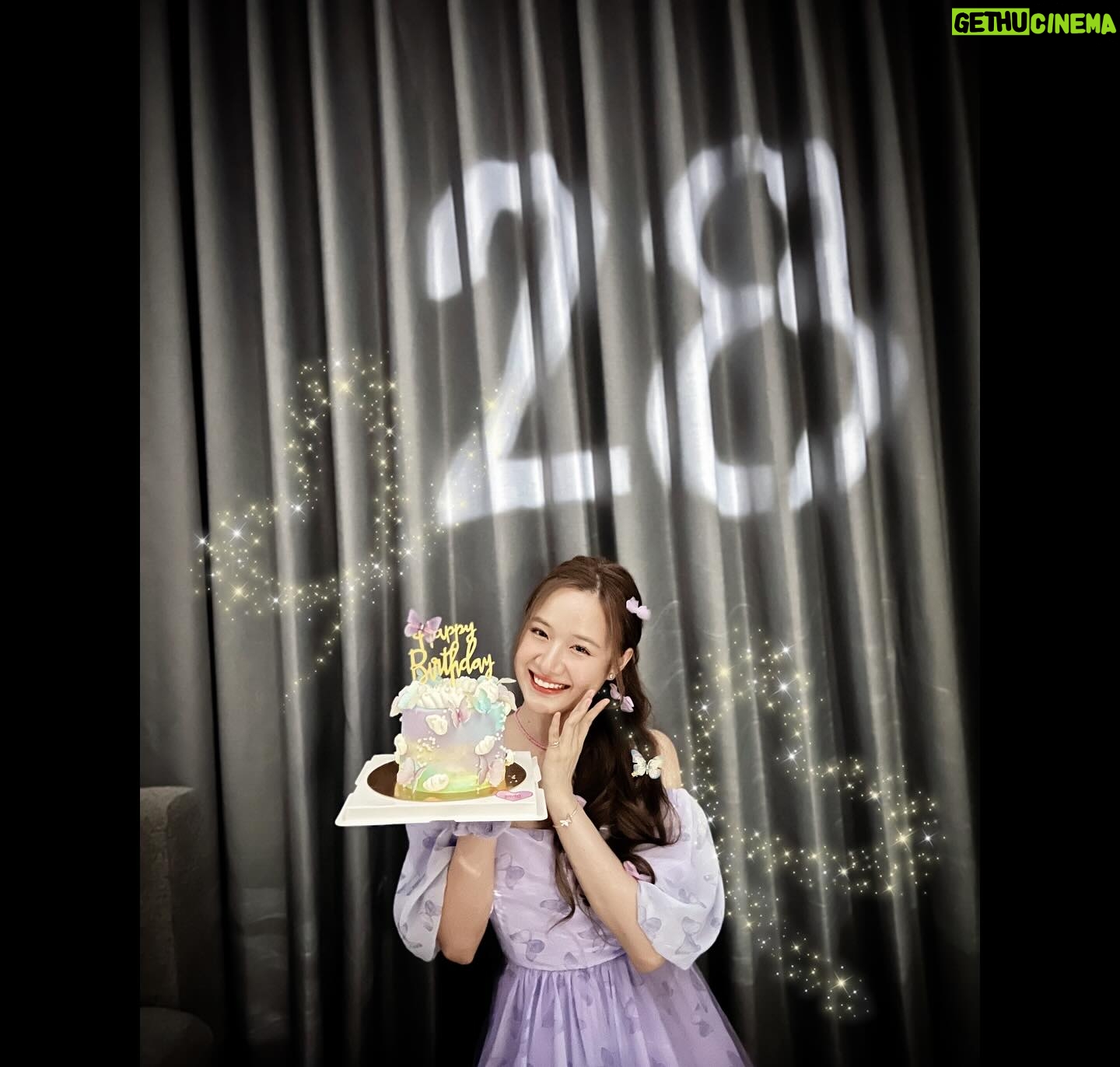 Phatchatorn Thanawat Instagram - ~❥ 𝓗𝓪𝓹𝓹𝔂 𝓫𝓲𝓻𝓽𝓱𝓭𝓪𝔂 𝓽𝓸 𝓶𝓮²⁸ ~ May this birthday bring me and my loved ones happiness and good fortune.☼