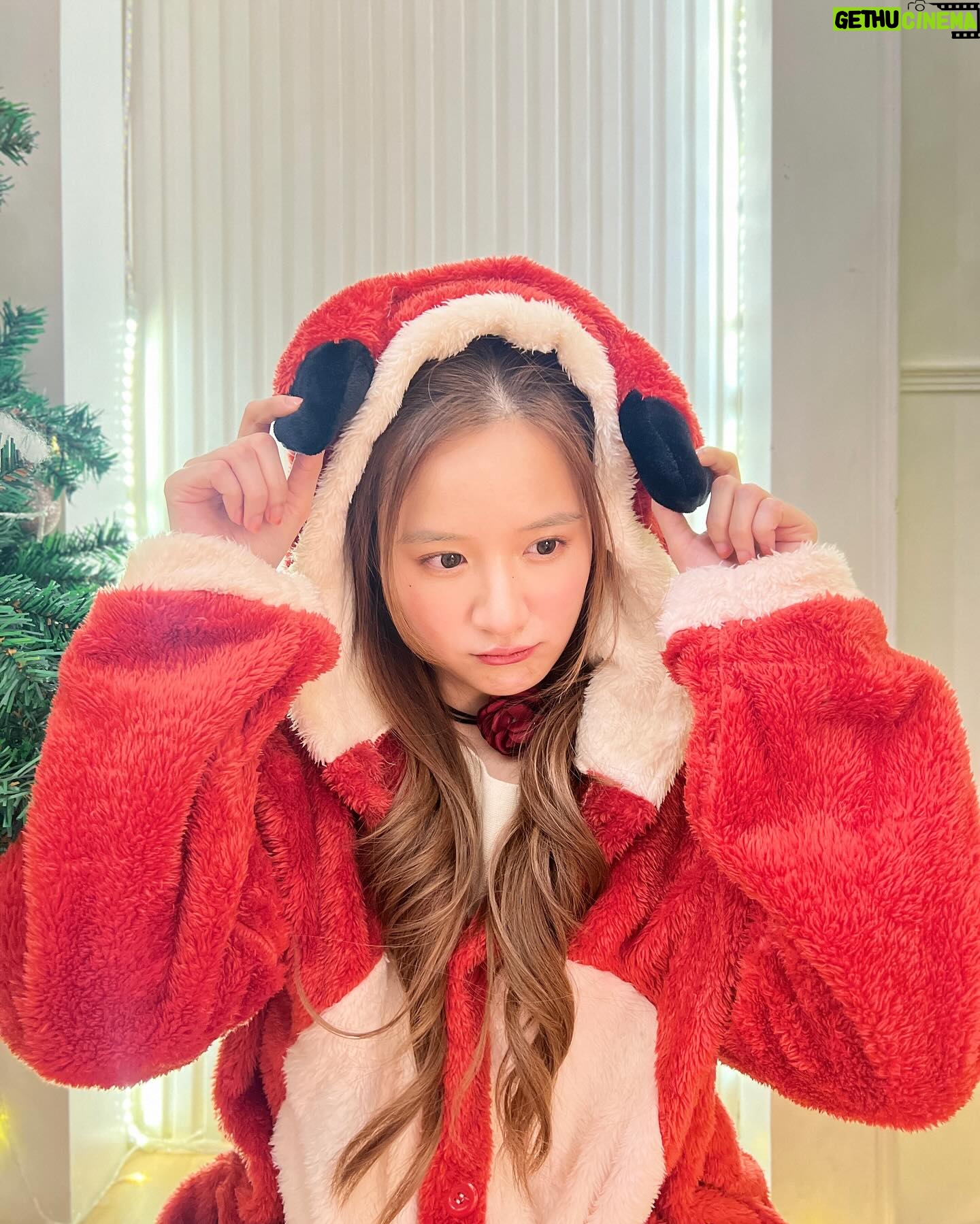 Phatchatorn Thanawat Instagram - 🎄Merry Christmas!🦊