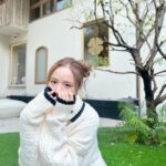Phatchatorn Thanawat Instagram – ☼ Just the thought of you makes me smile.🤍

🎀 : @flat2112