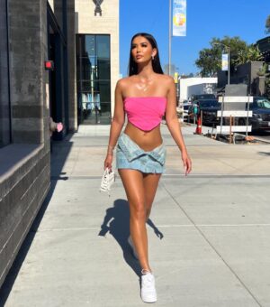 Phi Tran Instagram - a barbie & a brat 💕😇