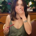 Philippa Northeast Instagram – Yum Cha after @gerard_edwardsandco cut me yum bangs 💕 @_edwardsandco