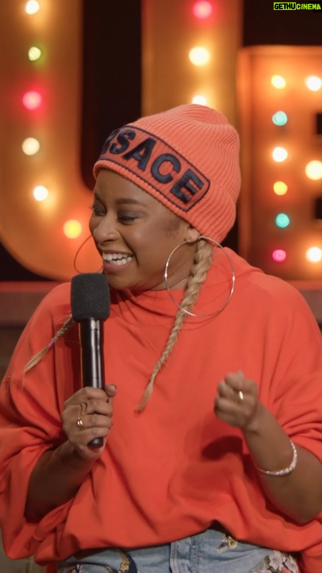 Phoebe Robinson Instagram - #ThotNaysh, sometimes Thursdays are about hot peen and sometimes Thursdays are about damn near exposing your vajeen on national television like in this fun #TBT clip from @2dopequeens. What a fun and wild night this was! Looking for more fun and wild nights? Then come thru to my #MessyAF tour. My new hour is smart and ignorant just like I like it. It’s been a blast. Hope to see you heauxes there!: Oct 14th @thelincolndc in Washington DC Oct 20th @bouldertheater in Boulder, CO Oct 21st @buckheadtheatre in Atlanta, GA Oct 27th @the_wilbur in Boston, MA Nov 3rd @revolutionhall in Portland, OR Nov 4th @stgpresents in Seattle, WA Nov 5th @voguetheatre in Vancouver, Canada #StandUp #StandUpComedy #2DopeQueens