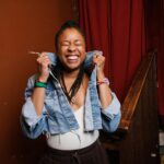 Phoebe Robinson Instagram - It’s not a comedy show unless you’re getting a Mindy Tucker. One of the best comedy photographers in the biz! Love you, girl! And much love and hugs to @padmalakshmi for putting on such an amazing show for @abortionfunds on Tuesday. I’m honored to be a part of a great cause! ❤️❤️ 📸: @withreservation P.S.: Come see me tape my special in LA on 3/30 at @dynastytypewriter! It’s gonna be an amazing and ignorant night! Click da link in the bio for tix!