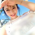 Pile Instagram - . いい天気💛💛!! . . 夏が来たようなお天気の日に、私自身もオイルセラムをはじめお気に入りで大好きなd'Albaさんに招待してもらい、ホテルバンヤンツリーに行ってきました🤍💛 . d'Albaの新商品のモデリングパックなど新商品のキチンとした使い方など学んで世界観に引き込まれたまま、ご厚意でバンヤンツリーソウルのホテルのプールに招待してもらい、女子3人で楽しんできたよ🤍💛 可愛かった～🥺！！ . 今回めちゃくちゃかわいいメガ割りのセットである夏のお出掛けセット！☀ バッグの中にセラムとトーンアップする日焼け止めシリーズもサンプルもたくさん入ってて韓国でホワイトトリュフのオイルセラムが1 1の時の価格！！ ぜひ試してみてね💛 私は既にこちらのメイクさんに勧められてスプレーはメイク後の仕上げに日常的に振ってるし、トーンアップ日焼け止めクリームは韓国で発売後すぐゲットして使ってるものだよ🥰🥰 . 色んなアイテムを楽しくよく知って、 お水パチャパチャして、お日様浴びて 楽しい1日でした🌼🌼 . @dalba_piedmont @dalba_global 초대해주셔서 고맙습니다~🤍💛💛!! . #ダルバ #ダルバuvカット #uvカット #gifted #dalba #whitetruffle #banyantreeclubandspaseoul