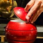 Pile Instagram - . なかなか外でご飯を食べる機会がなかったので 久々のお外ご飯！ LINEすると一度お店の体験が出来るとのことで 無添加や、腸内環境に焦点を当ててる😮ごはんやさんで友達とディナー🐮🤍🫧 初めに糖質ブロックを飲んだり酵素を飲んだりしてばっちり準備してからのご飯🫧 罪悪感０で🫶🏻 全部美味しかったんだけどうちゅうの夜明けっていう京都の卵の茶碗蒸しとマカしゃぶしゃぶがおいしくてびっくり！マカって生姜みたいなの知らなかったよ🫠 パフォーマンスもあったりして楽しい時間になった🫶🏻🤍 #PR #肉しゃり #麻布十番 #麻布 #グルテンフリー #nongmo