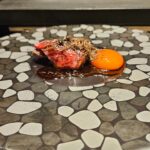 Pile Instagram - . なかなか外でご飯を食べる機会がなかったので 久々のお外ご飯！ LINEすると一度お店の体験が出来るとのことで 無添加や、腸内環境に焦点を当ててる😮ごはんやさんで友達とディナー🐮🤍🫧 初めに糖質ブロックを飲んだり酵素を飲んだりしてばっちり準備してからのご飯🫧 罪悪感０で🫶🏻 全部美味しかったんだけどうちゅうの夜明けっていう京都の卵の茶碗蒸しとマカしゃぶしゃぶがおいしくてびっくり！マカって生姜みたいなの知らなかったよ🫠 パフォーマンスもあったりして楽しい時間になった🫶🏻🤍 #PR #肉しゃり #麻布十番 #麻布 #グルテンフリー #nongmo