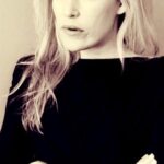 Piper Perabo Instagram – This clip is from  @thewrap‘s LIVE panel discussion today on addressing #gunviolence in TV & film which is presented by @thewrap and @bradybuzz, an organization empowering the creative community in the movement to end gun violence. 

I applaud #MayorOfKingstown for normalizing safe gun storage in a way that supports the character and tension in the story, but also brings awareness.

#showyoursafety