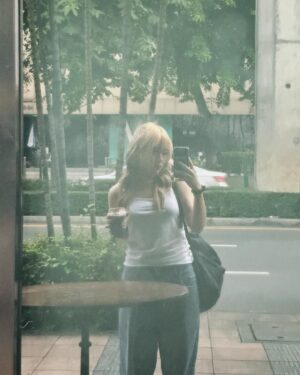 Pitchaporn Kirdpan Instagram - 👱🏻‍♀️