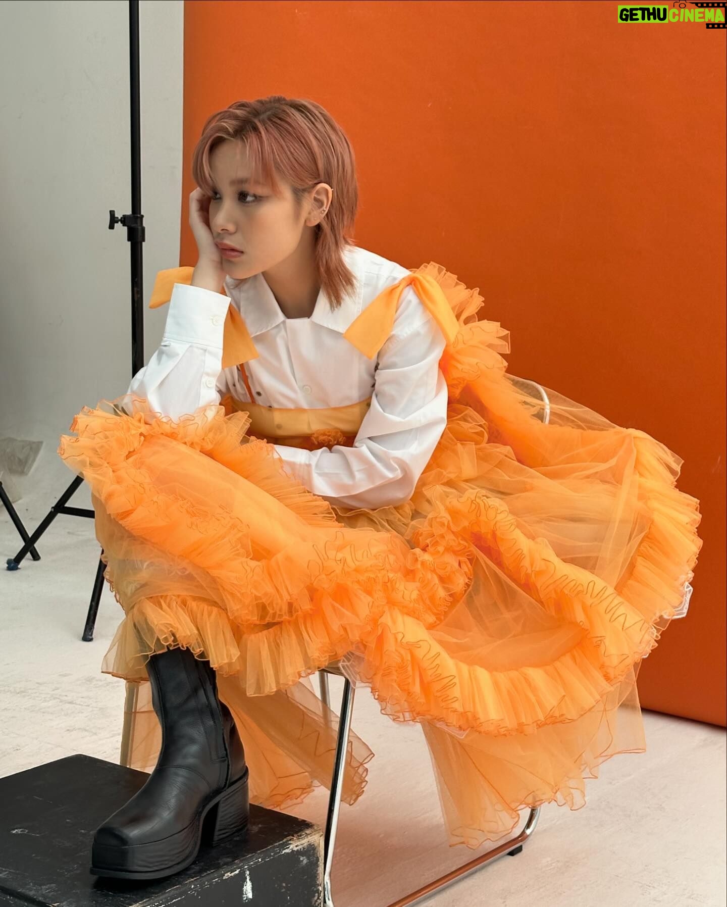 Pitchaporn Kirdpan Instagram - VOGUE #no134 ปล.ฝากหาหน่อยคับ หาไม่ได้🥹 @voguethailand @butterthailandofficial 🤍