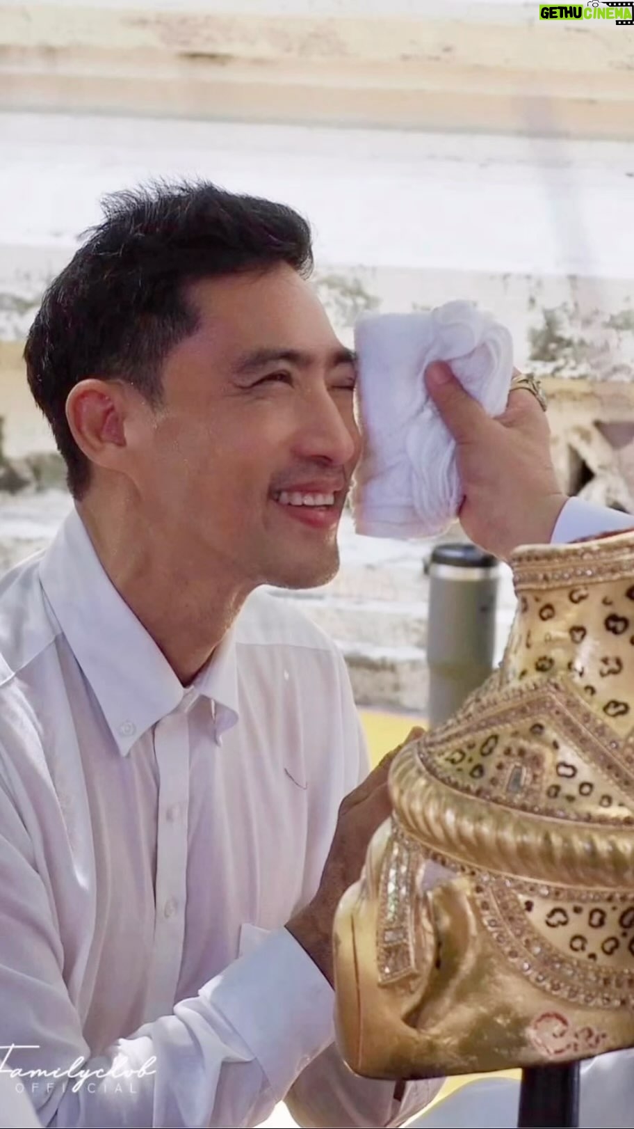 Piyathida Mittiraroch - 3 Likes - พิธีไหว้ครู ชมรมโขนละครวัดมหาธาตุนาฏยศิลป์ไทย ประจำปี ๒๕๖๗ ประกอบพิธีโดยศิลปินแห่งชาติ ครูไพฑูรย์ เข้มแข็ง ณ วัดมหาธาตุ ✨ชมรมโขนละครวัดมหาธาตุนาฏยศิลป์ไทย
#ตั๊กนภัสกร #ตั๊กนภัสรัญชน์ #นาฏยศิลป์ไทย #โขนละคร