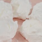 Poh Ling Yeow Instagram – This microwave meringue trick is POH-fection! 🤩 

#MasterChefAU Watch on @channel10au and @10playau