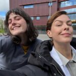 Pollyanna McIntosh Instagram - Watch @doubleblindfilm in USA/IRL/NI cinemas NOW! It means a lot when indie film is watched at the movies coz then the film has a chance to go longer, more folks get to enjoy it and more space can continue to be made on cinema screens for independent film. Plus it’s just the best way to get the most out of the film if you dig going out to see film. These guys were a delight. Congratulations to all on a great movie.✌️❤️🙌👊👏 #Horror #Thriller #DoubleBlind #Cinema #Film #NewFilm #IrishFilm #OutNow