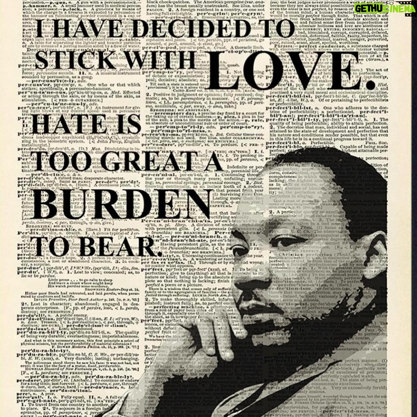 Pollyanna McIntosh Instagram - Hope you’re still hoping. Pass it on. ✌️❤️ to you on Reverend Doctor Martin Luther King Jnr Day