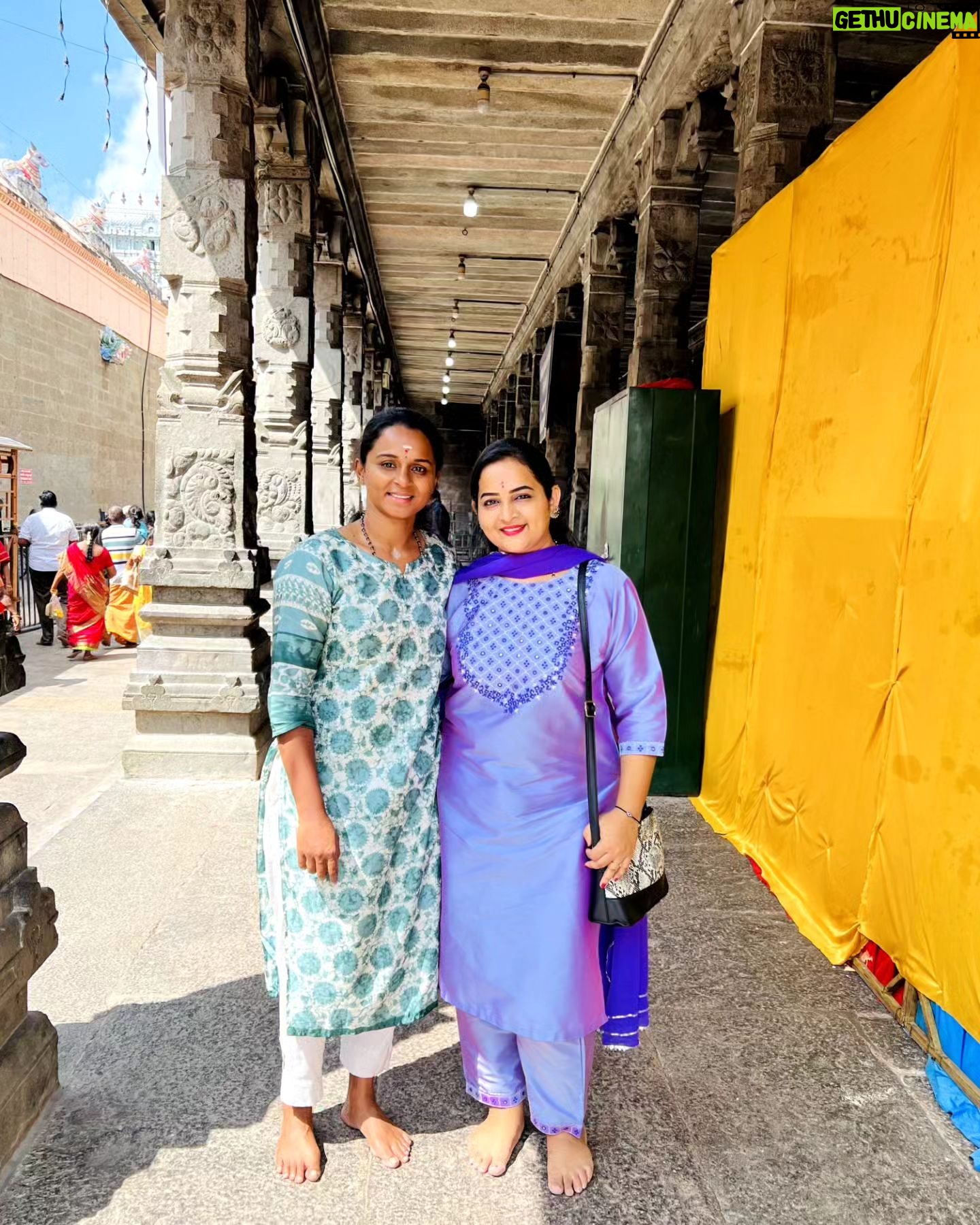 Pooja Murthy - 2.6K Likes - GOD: With faith, discipline and selfless devotion to duty, there is nothing worthwhile that you cannot achieveāØ
.
.
.
.
.
Day one of karthigai masam š feeling blessed at Thiruvannamalai with @pooja.murthy.official