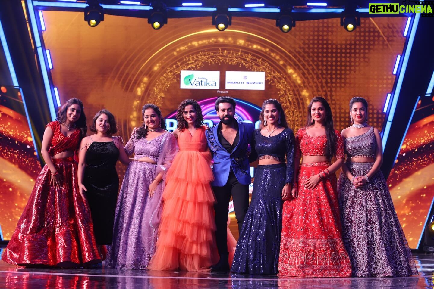 Pooja Murthy - 104.6K Likes - Our Season 7 - Seven beautiful & gorgeous girls of #BiggBossHouse
#AataSandeep #ShobhaShetty #SubhaSree #Nayani #Pooja #Ashwini #Rathika #Damini
Missing you @priyankamjain___0207 in this picture š
My dress designer @contraditions
PC credits @riteshnikamphotography @starmaa @endemolshineind