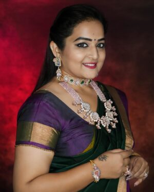 Pooja Murthy Instagram - Understanding is an art n not everyone is an artist, this is your journey of life, don’t try to explain it to others, because only u know what u are going through ☺️😇

Pc: @chitra_palani_photography 
Jewellery: @emmadi_silver_jewellery_hyd