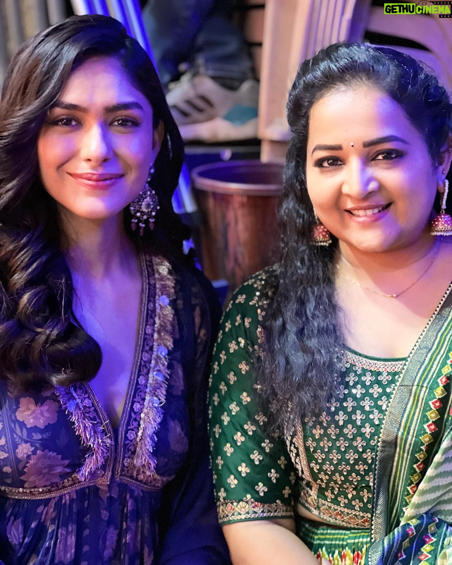 Pooja Murthy - 5.8K Likes - Makara Sankranthi with dis cutie Sita @mrunalthakurā£ļø #sitaramam #sankranthisambaralu2023 #cutie #love #mrunalthakur