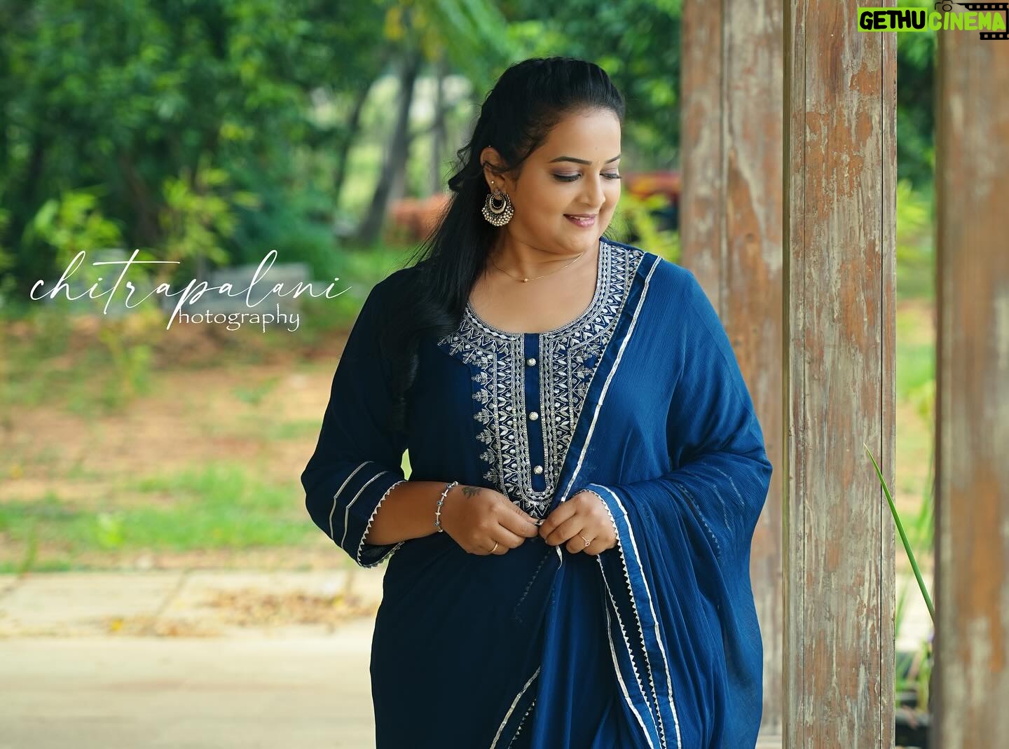 Pooja Murthy - 1.4K Likes - āØStart where u are, use what u have, do what u can, this is ur journey of life, donāt try to explain it to others, bcoz only u can see it š
Pc: @chitra_dev_palani @chitra_palani_photography