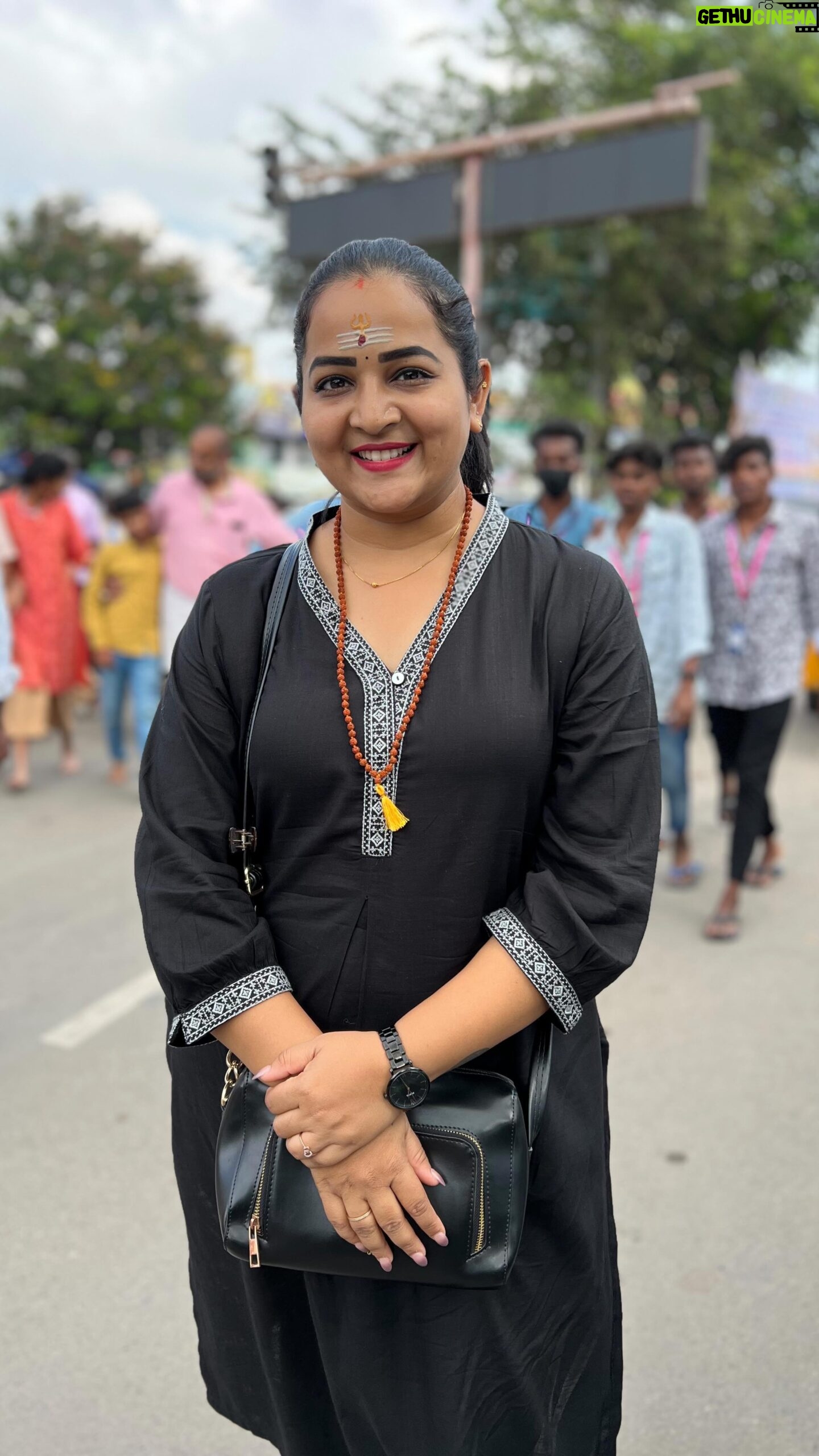 Pooja Murthy - 19.4K Likes - Life is Godās novel, let him write it ⦠Never trust anyone completely but God šš» Completed Giriprasakshana on d last Pournami of 2023⦠Feeling blessed and hoping nothing bt d best for 2024 š§æš¤š»