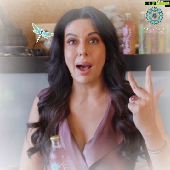 Pooja Bedi Instagram - Could you guess the answer before I told u what it is ? Amazing how easy it is to shimmmi our way to good health❤️❤️❤️ @lets.shimmmi And yes!!! Its now available at @happysoulcafe_goa @happysoullifestyle