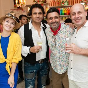 Pooja Bedi Instagram - The LOVELLLY LAUNCH of MY HAPPY SOUL cafe in #GOA ❤️
Look forward to seeing all of u. At @happysoulcafe_goa in Anjuna, Goa when u visit goa next

Thank u @herbfern_photo for these SUPER PHOTOS that's have made the event EVEN more memorable