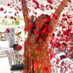 Pooja Bedi Instagram - Gentle. Fun. Happy & with loved ones @happysoul_goa Hope your holi was equally memorable❤️ @happysoullifestyle #happysoulmoment #happysoulevents #happysoulindia #HappySoulGinGarden q