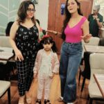 Pooja Joshi Arora Instagram – Waiting for the food like 
💃💃💃💃