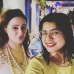 Pooja Joshi Arora Instagram – Thanku Sona @daminijoshi__ for lovely evening at @candiescafe