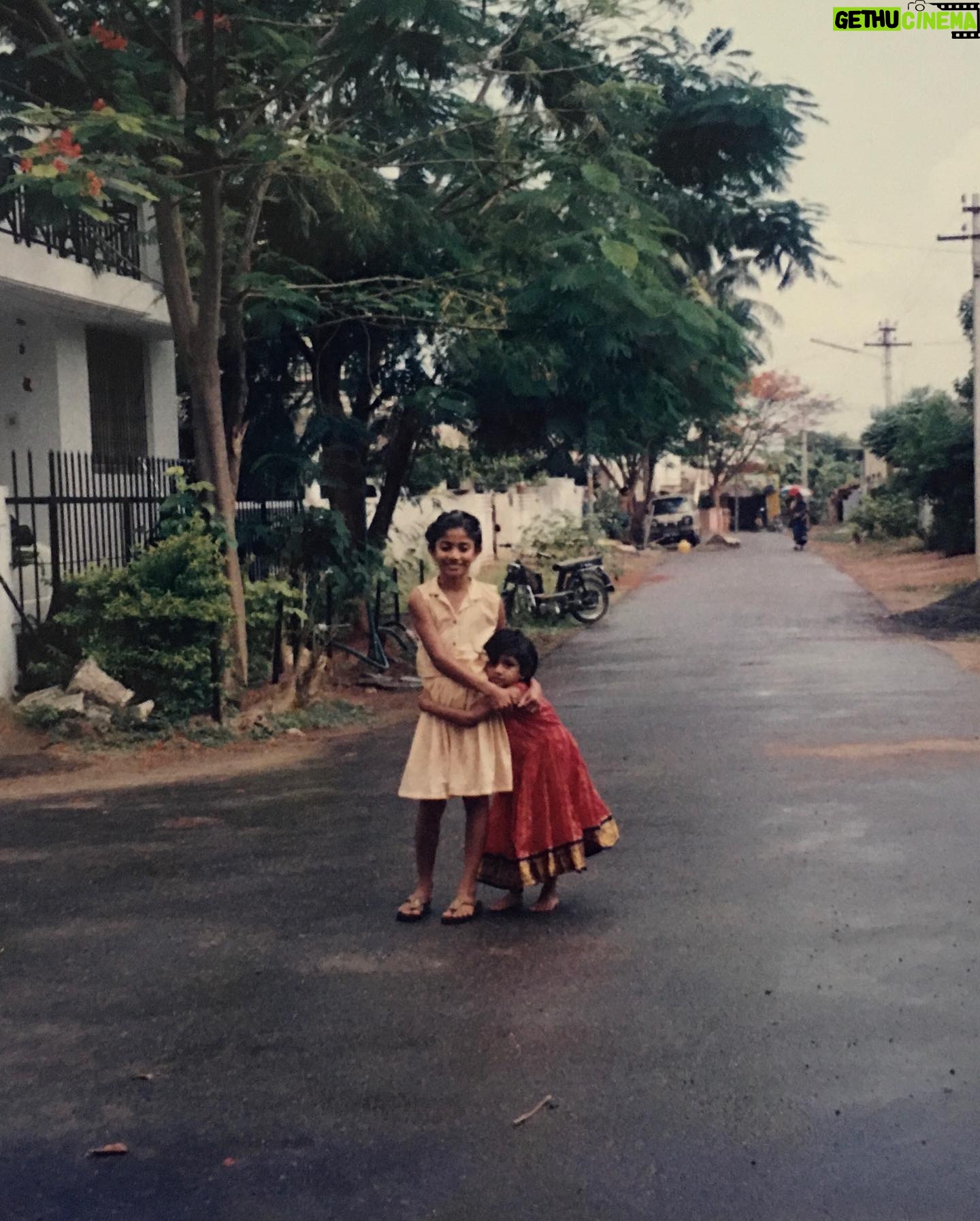 Pooja Kannan Instagram - Forever clinging onto you ❤️ Happy Birthday to my best friend, confidant , therapist, cheerleader , guide , sister and mother @saipallavi.senthamarai