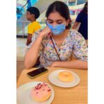 Pooja Kannan Instagram - Is it just me or does anybody else also end up liking what the other person orders ? 🍩