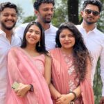 Pooja Kannan Instagram – My fish market squad🤷‍♀️#home#family❤️
 Pc – @jithuloy
