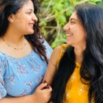 Pooja Kannan Instagram - Never knew we’d be each other’s anti-depressants 👩‍🦱👩‍🦰 #bestcousin #goodhairday