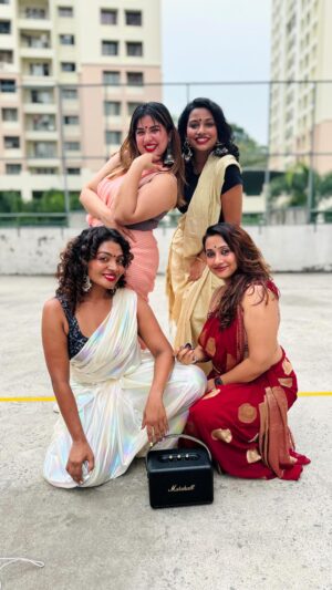 Poojitha Instagram - We had to coz it is our Fav Song!!! 
@poojithamenon @miss__menon_official @amitha.allwin 💃🏻 

Shot by @thelensmanofficial 

#kurchimadathapetti #sreeleela #maheshbabu #shamnakasim #telugu #fastsongs #trending #fyp #gunturkaram🌶️ #gunturkaaram #explore #dancreels #cannes