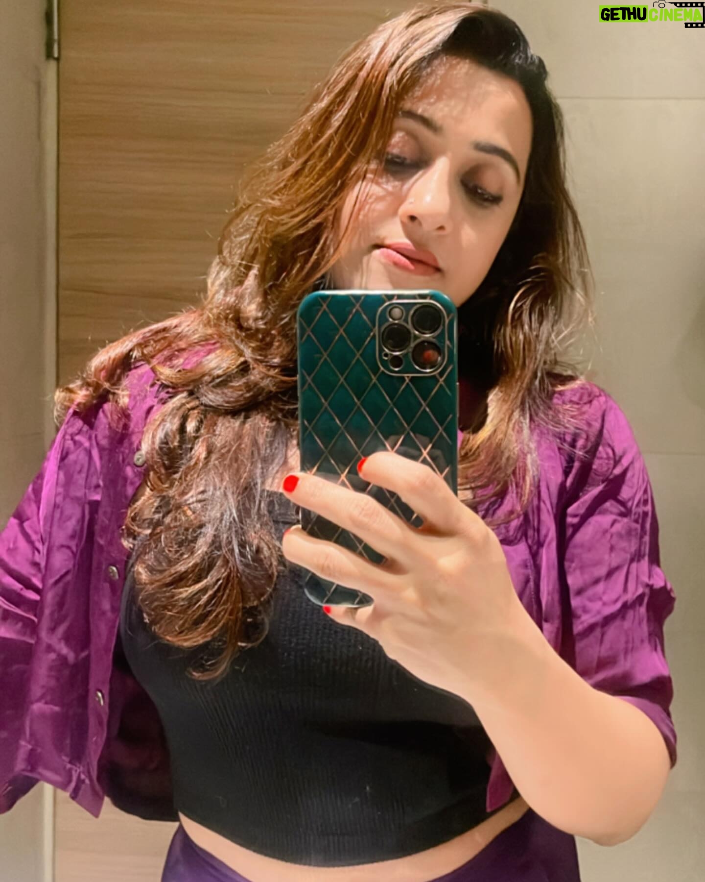 Poojitha - 2K Likes - Goodnight ā¤ļøā¤ļø