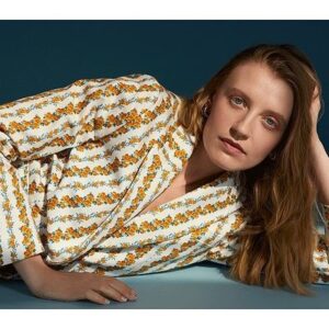 Poppy Lee Friar Instagram - @londonfabricmag thank you for speaking with me about acting, the industry and #tokillamockingbird 💛 big up @penclem.creates @sylvainhomo @lauraweatherburn @pauldonovanhair @annagibson_mua #fashion#magazine#photography#actors#fabricmagazine#interview#theatre @mockingbirdwestend