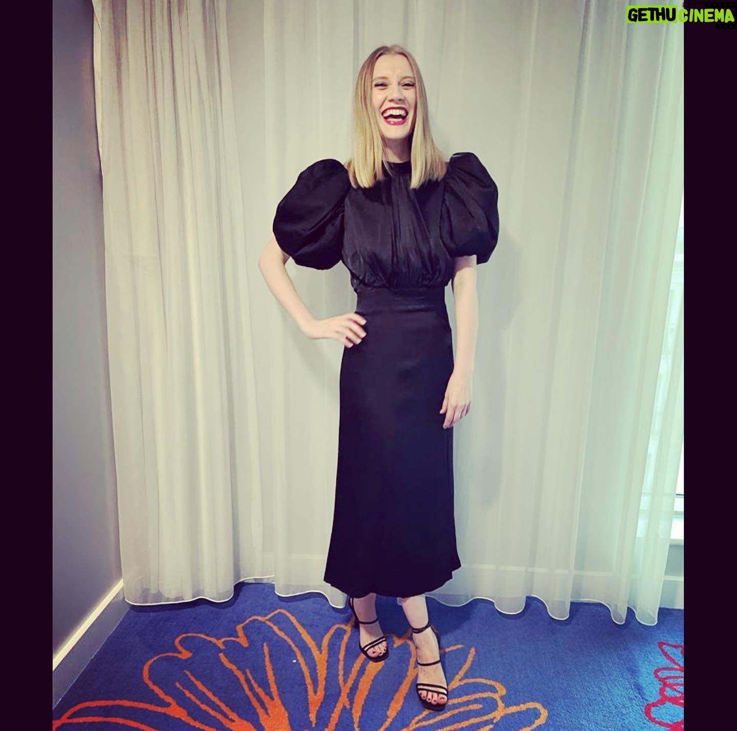 Poppy Lee Friar - 4.8K Likes - Had a blast at @baftacymru on Sunday supporting #lifeanddeathinthewarehouse and #inmyskin thanks for the laughs you stunning gang ❤️😎#actors#awards#fashion#redcarpet#party#acting#bafta#baftacymru 💃🥂🏆🥇🎭
