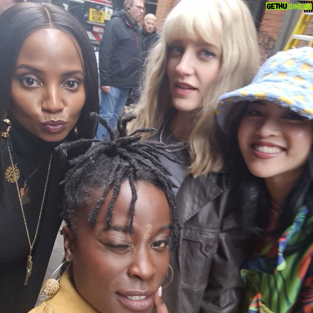 Poppy Lee Friar - 1.9K Likes - Pic 4 is me inside when the AD says “they might not get to you today”… 🤣
#dominoday #actors #filming #bts #bbc #newseries