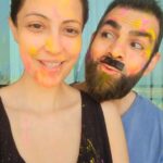 Poppy Jabbal Instagram - Holi hai !!!!!! बलम मूछ खाली, #holi #happyholi #festival #bubududu