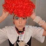 Poppy Jabbal Instagram – The Halloween makeover…..
Ready Steady Go ……

THE QUEEN OF HEARTS 

#Halloween #halloweenmakeup #Halloweenideas #queenofhearts #aliceinwonderland