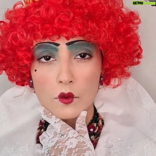 Poppy Jabbal Instagram - Who's been painting my roses red? THE QUEEN OF HEARTS is angry π π‘ It's Halloween π #aliceinwonderland #Halloween #halloweenmakeup #queenofhearts #redhair #drama #costume #funny #scary