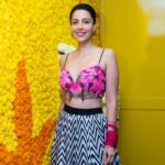 Poppy Jabbal Instagram – And Diwali is here ……
Warm hearts ,tight hugs ,marigolds 
I can smell the joy around me 

Outfit  by @souniagohil

#Diwali #party