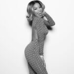 Porscha Coleman Instagram - If anyone is intimidated by your intelligence, your power, your creativity, your energy- let them be. For every person who is offended or intimidated, there are so many more who look at those same qualities with awe, respect, adoration, & appreciation. 💫 #fyp #foryou #quotestoliveby #lifelessons #photoofday #photo #foryoupage #porschacoleman #humpday #wcw #womancrushwednesday #body #porschacoleman