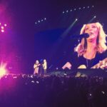 Portia Doubleday Instagram - Can't believe I got to see #phoebebuffay perform last night #smellycat ... O And taylor also killed it.