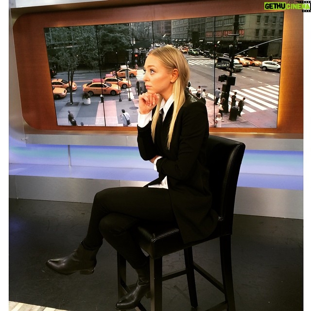 Portia Doubleday Instagram - So much fun messing around on @pix11news with @sukanya and @KoriOnAir!