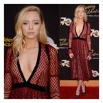 Portia Doubleday Instagram - What a fun night celebrating #70yearsoftelevision with my cast!! @kenpaves hair @mrmontyjackson style @kristinhilton makeup.