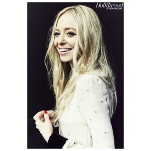 Portia Doubleday Instagram - Hollywood reporter class photo! Fun!!