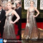 Portia Doubleday Instagram - What a night! Thank you @NaeemKhannyc Styling by @mrmontyjackson. Jewelry by @simongjewelry @roxylook on makeup @robsalty on hair well done team!!! #MrRobot #GoldenGlobes