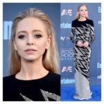 Portia Doubleday Instagram – Critics! I love my incredible team @mrmontyjackson style @kenpaves hair with coloring by @alexis.vk and makeup @kristinhilton .