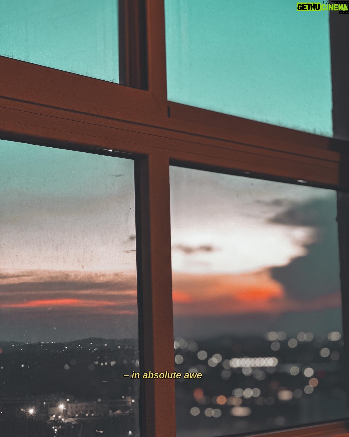Pradaini Surva Instagram - sunset , cacao , presence , intention , acceptance , willingness , state of flow , grounded , loved 🌻 - When we move intentionally , we get to experience the process with total presence and accept whatever comes out of it gracefully. . let that ego starve , stay humble , move with your heart 🫶🏽 - Join the cacao circle this Sunday 🌻 let’s dive deep collectively. check stories for deets x