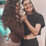 Pradaini Surva Instagram - Paw-er yoga 🐶 🧘‍♀️ - Flow • play • adopt 🫶🏽 - What a pleasure to be around them gentle puppies and guiding a bunch of beautiful souls in to a vinyasa flow ✨ Oh I love love this journey!! - Thank you @pawga_ for this and everything !! 🐶🫶🏽